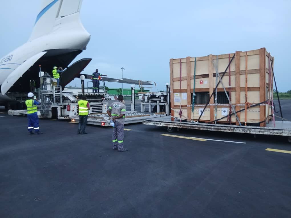 agl-assure-la-continuite-de-production-de-lafargeholcim-cote-divoire-grace-a-une-operation-logistique-express-et-maitrisee.jpg