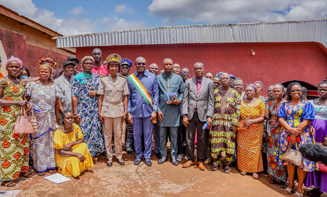 gueyo-dabouyo-le-depute-zekre-zadi-fait-le-point-des-activites-parlementaires-aux-populations.jpg