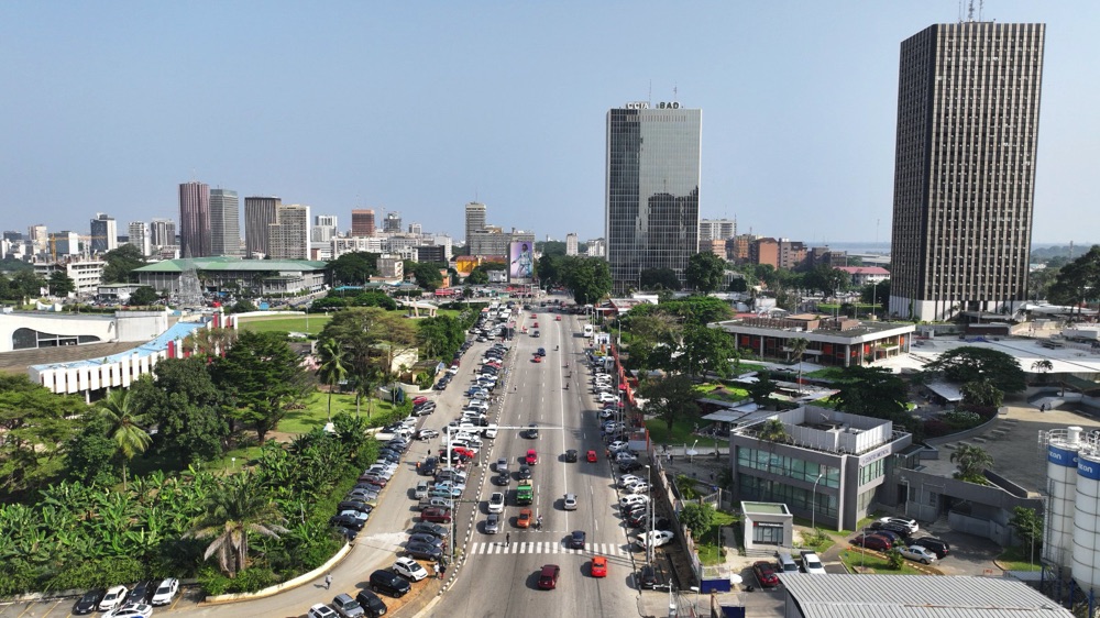 Côte d'Ivoire / Urbanisation et transformation des identités culturelles à Anyama : entre modernité et préservation des traditions