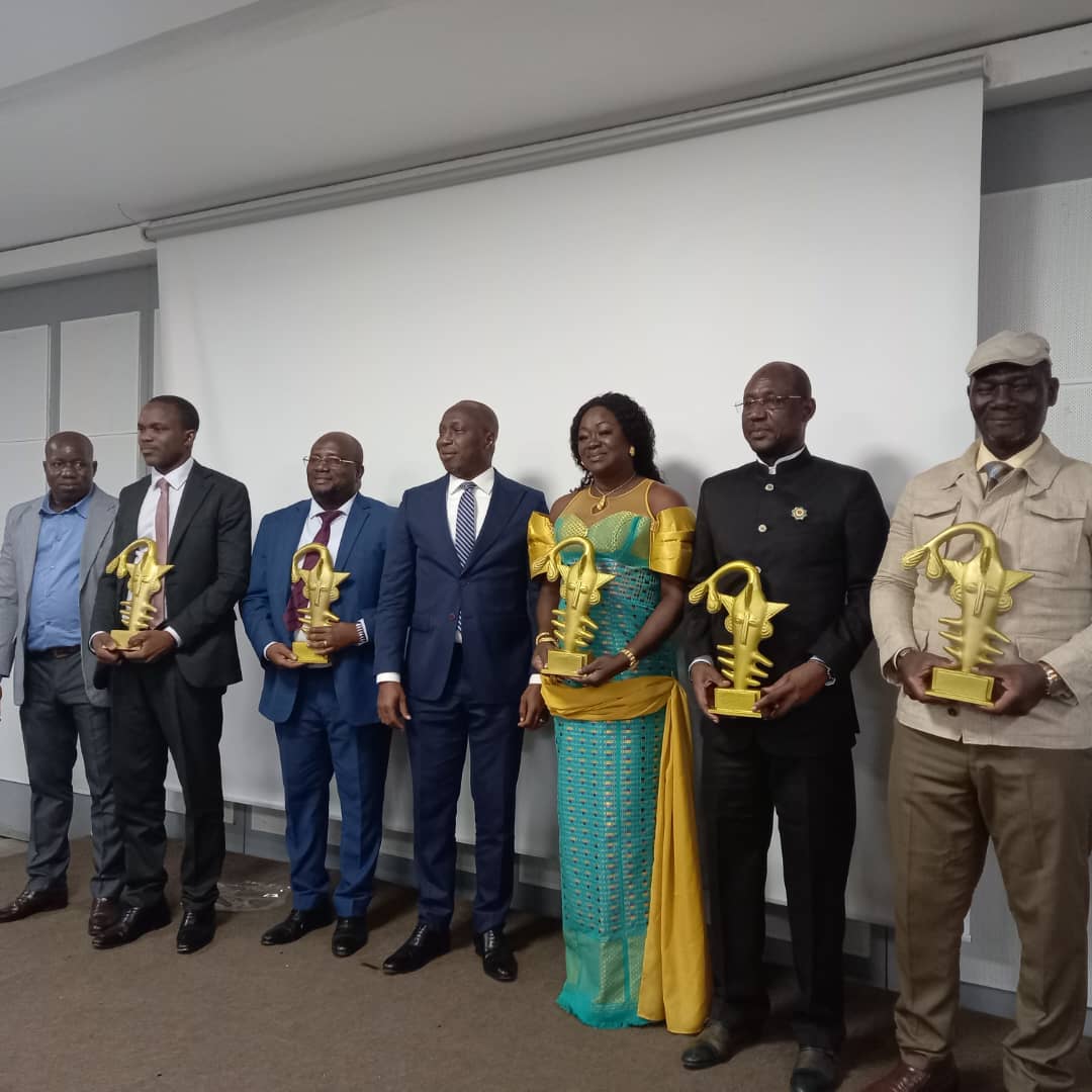 Côte d’Ivoire / 1ère édition des Awards  de l’économie : 25 bâtisseurs de l’économie ivoirienne distingués
