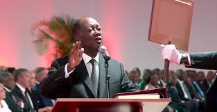 Côte d’Ivoire : Alassane Ouattara fait le serment de rester « le président de tous les Ivoiriens, sans distinction »