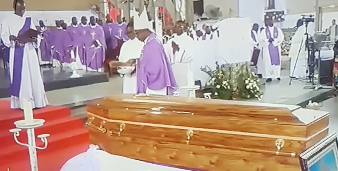 Côte d'Ivoire /Archidiocèse de Bouaké : Mgr Paul Siméon  Ahouanan repose à jamais au sein de la cathédrale sainte Thérèse