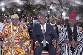 Côte d’Ivoire : Faut-il instaurer une personnalité morale à l’image du roi des Ashanti ou du Moro Naba pour le règlement des différends ?