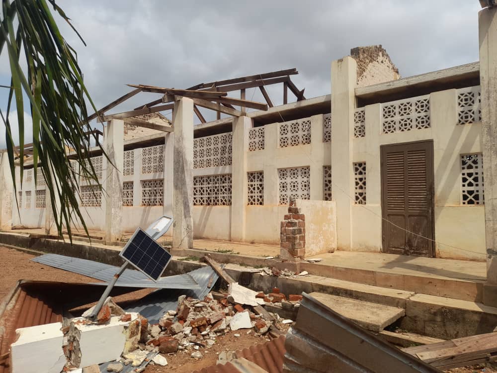 Côte d'Ivoire/ Gagnoa : La toiture de l'école primaire Notre-Dame des Apôtres décoiffée par un violent vent