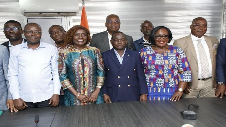 Côte d’Ivoire / Grève dans le secteur Education-formation : Anne Ouloto désavoue le Dg de la Fonction publique