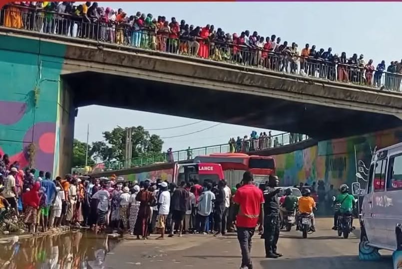 Côte d’Ivoire / Horreur à Adjamé : Une jeune dame se tue en se jetant d'un pont