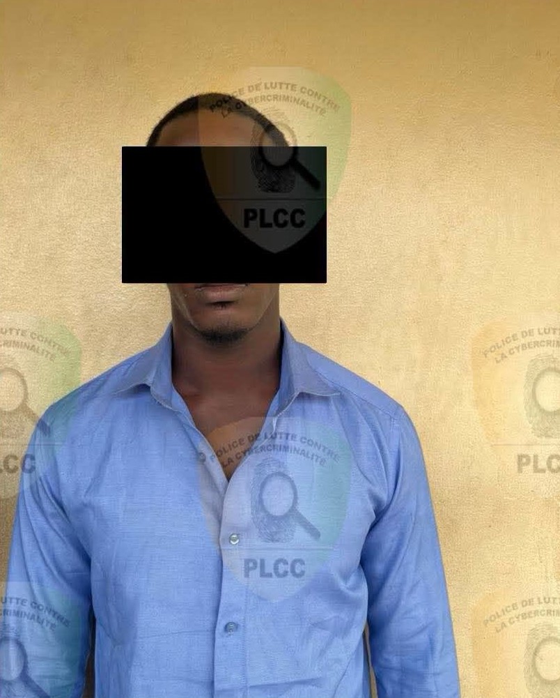 Côte d'Ivoire : Il photographie une carte et vide un compte bancaire