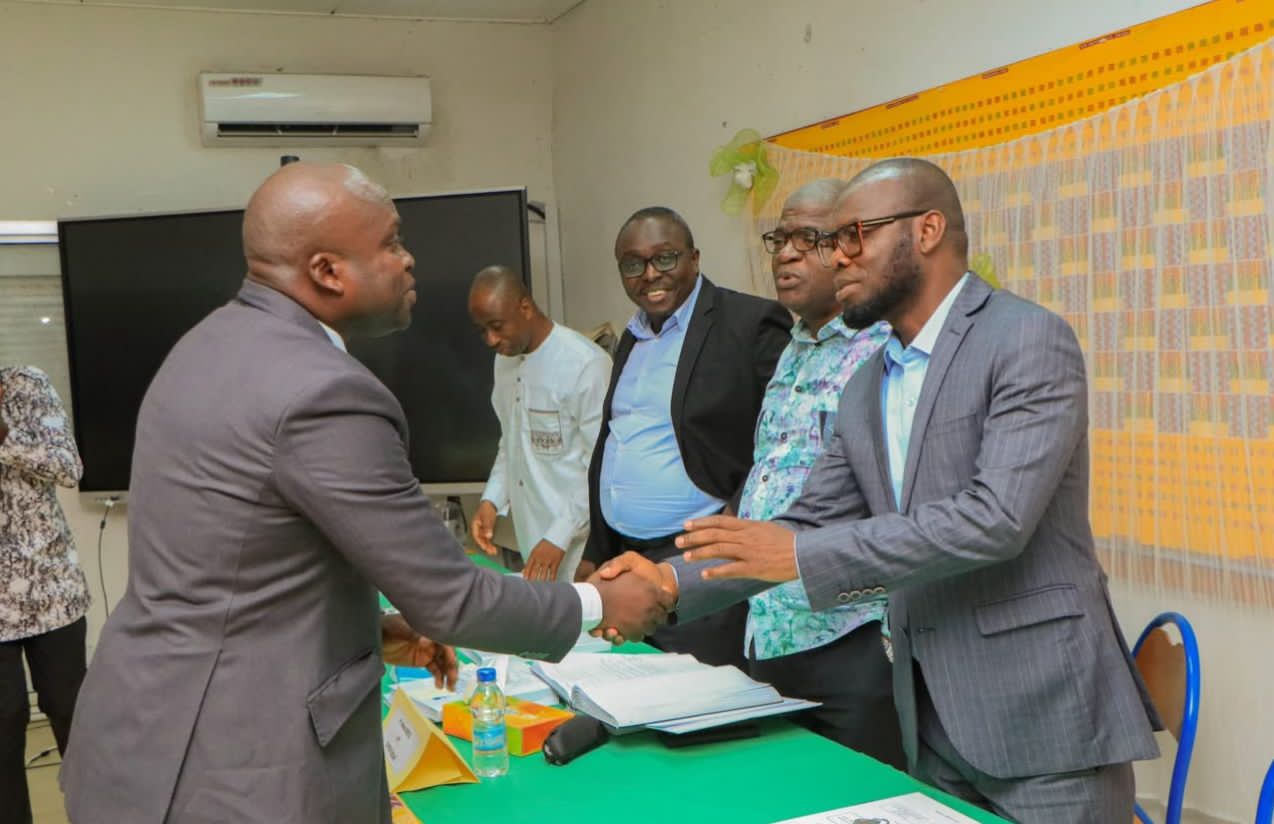 Côte d’Ivoire : Le Médiateur délégué de la région de la Bagoué décroche son Master en culture de la paix
