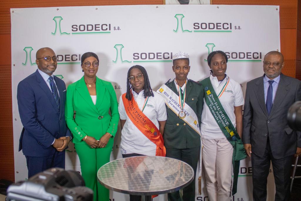Côte d’Ivoire / Miss mathématique 2023 : La Sodeci incite les jeunes filles aux matières scientifiques