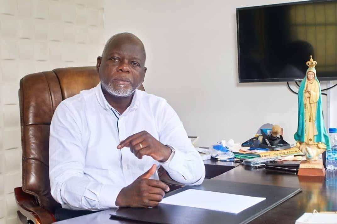Côte d’Ivoire-Présidentielle 2025 : Me Blessy annonce le dépôt de la candidature du président du PDCI et charge les anciens Meecistes