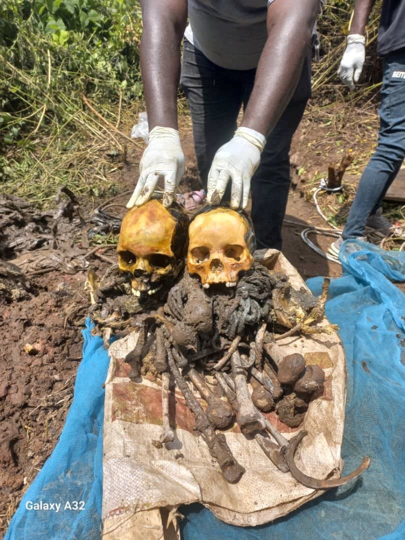 Crime crapuleux à Vavoua : Les crânes et restes d’ossements des 2 filles découverts dans un puits