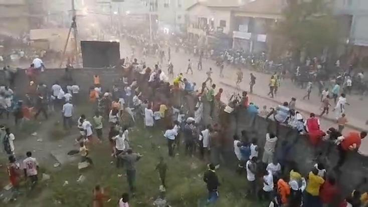 Guinée : 56 personnes périssent dans un stade lors d'un match pour Doumbouya