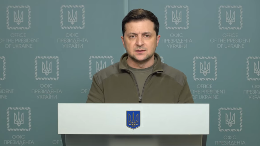 L’Ukraine abandonnée par les occidentaux / Le président Zelenski regrette et veut discuter avec la Russie