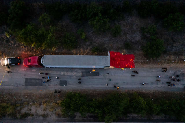 Migration / Horrible tragédie au Texas : 46 migrants retrouvés morts dans un camion