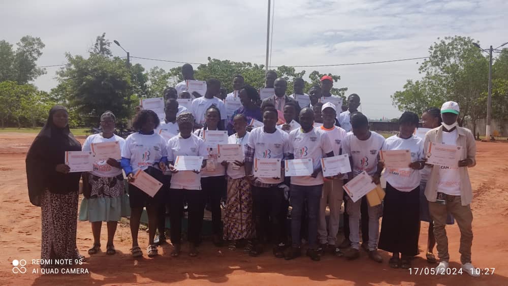 San-Pedro : 1212 bénévoles reçoivent des diplômes pour leur contribution à la CAN 2023